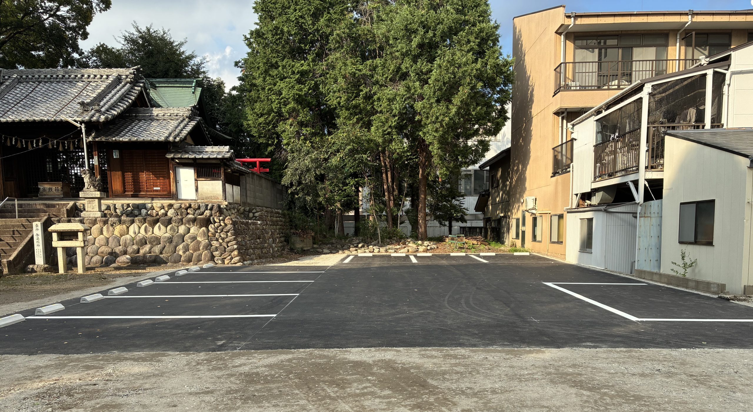 駐車場のアスファルト舗装工事