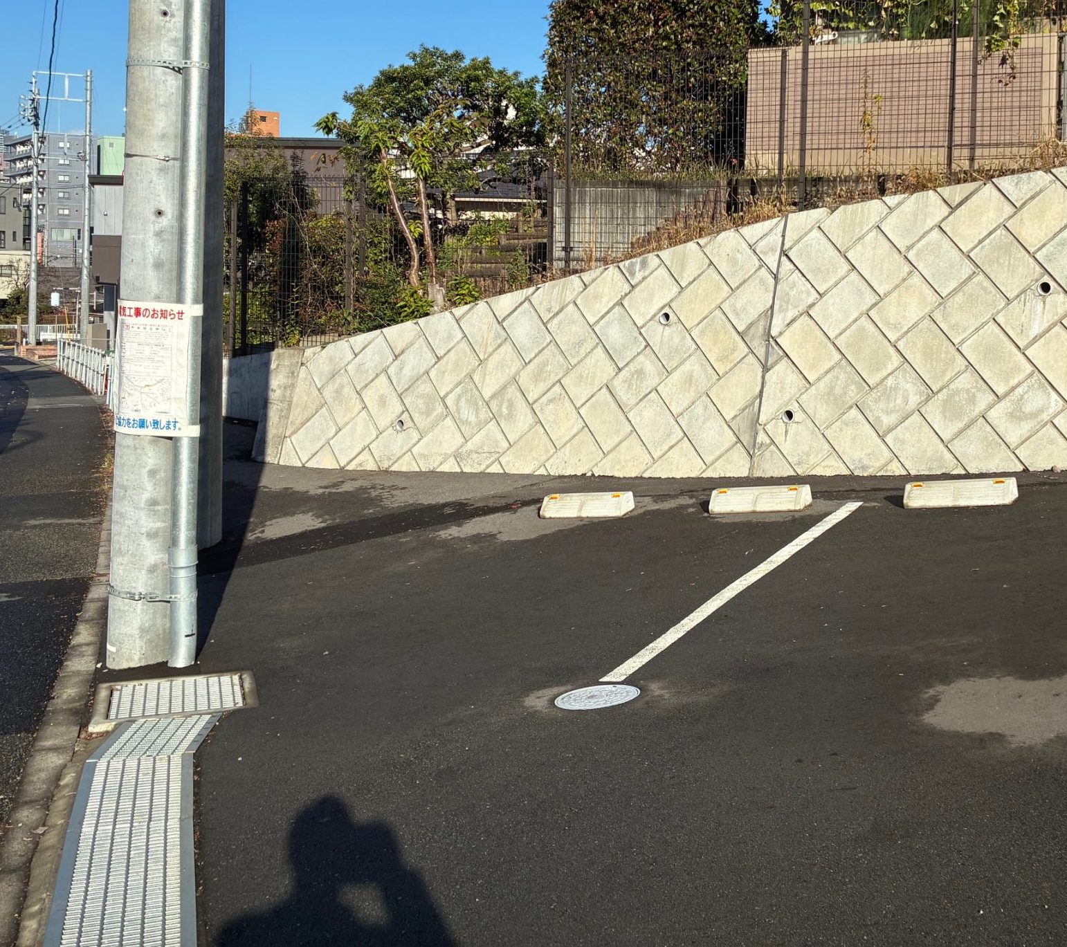 自転車ポート移設に伴うアスファルト舗装工事